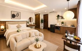 T98 Westlake Quang An Home - Tay Ho Center Garden View Studio